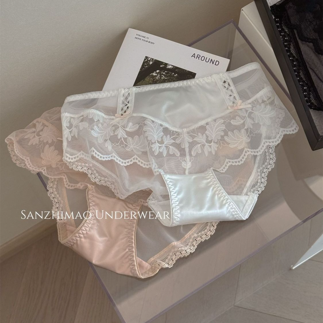 QS Double-sided Bow Lace Panties