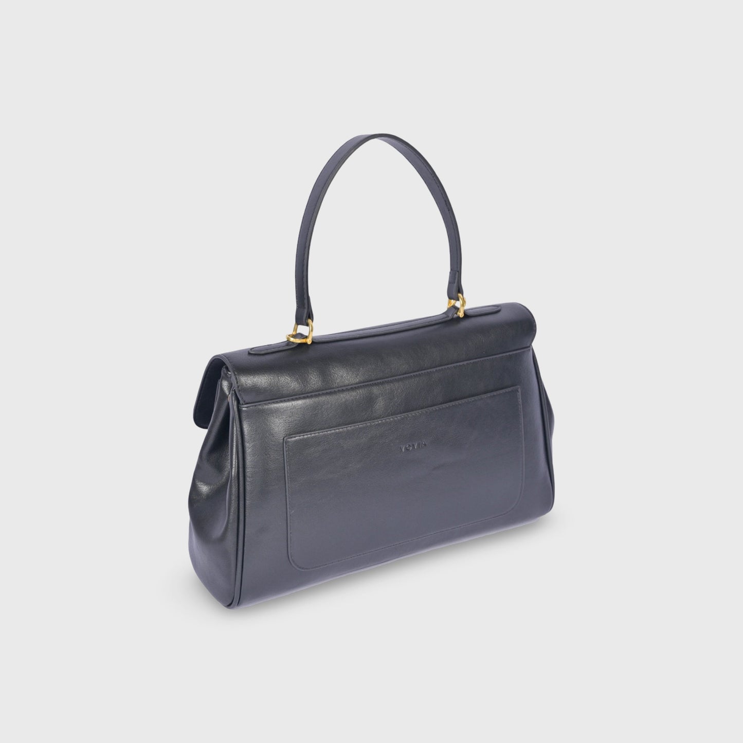 Ciara Essential