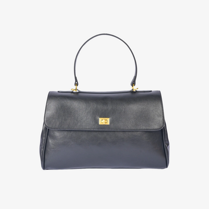 Ciara Essential